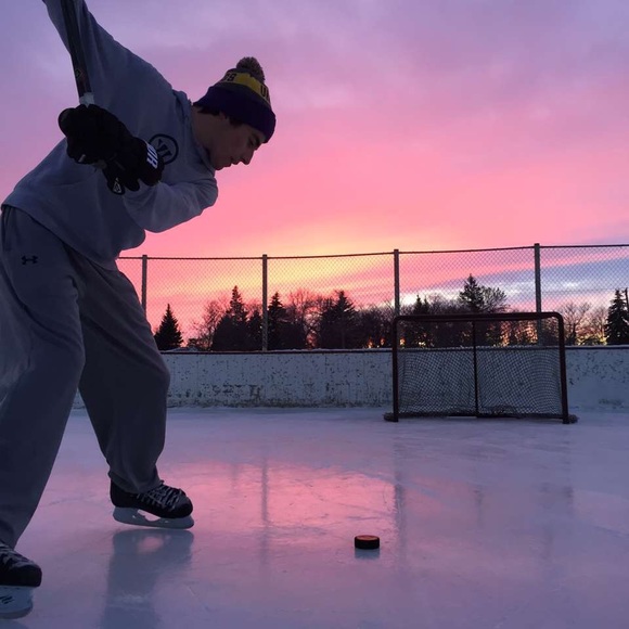 Meet your Posher, Damon - Picture 1 of 1